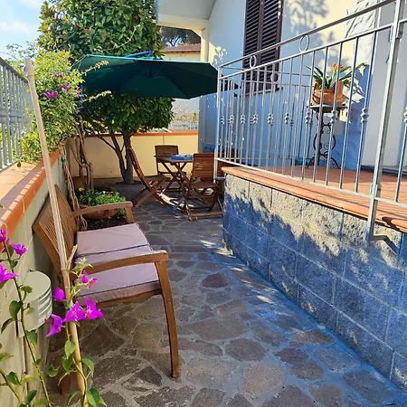 Apartment A Casa Di Gina Rosignano Solvay